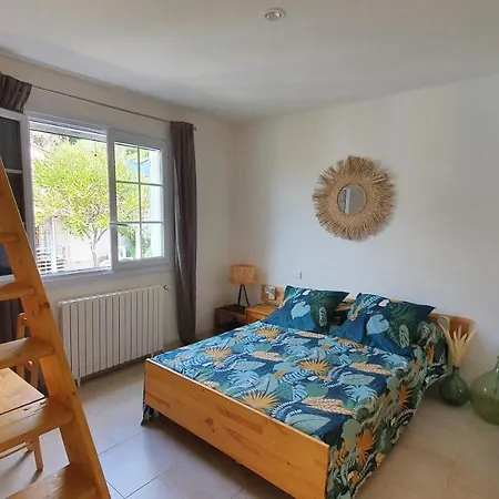 ヴィラ La Maison De De Campoussin *